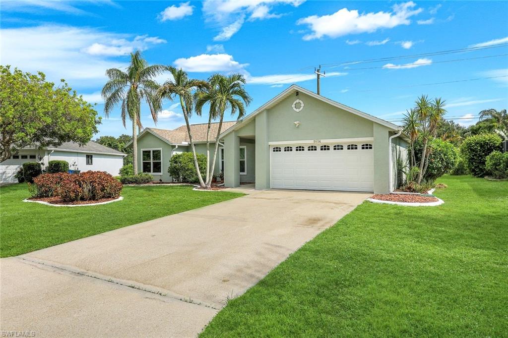 9814 Country Oaks DR