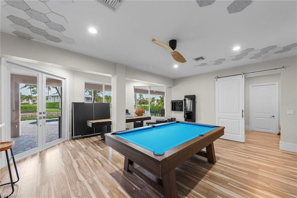18130 Parkridge CT