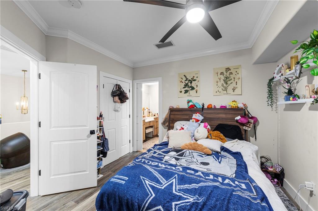 18130 Parkridge CT