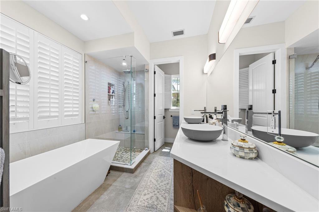 18130 Parkridge CT