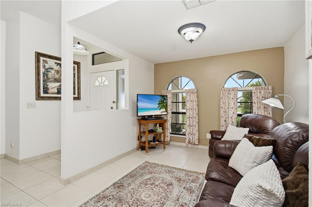 11365 Rabun Gap DR