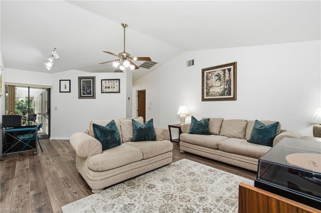 11365 Rabun Gap DR