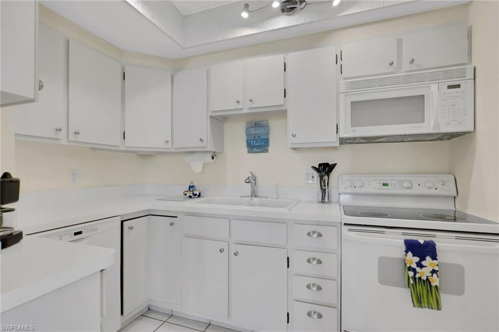 58 Collier BLVD 210