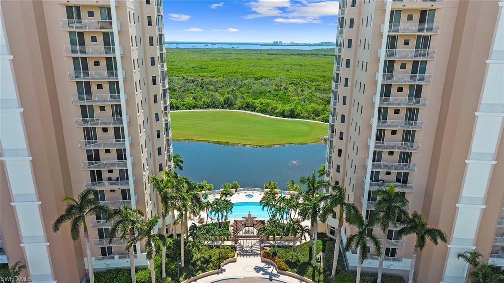 4761 West Bay BLVD 106