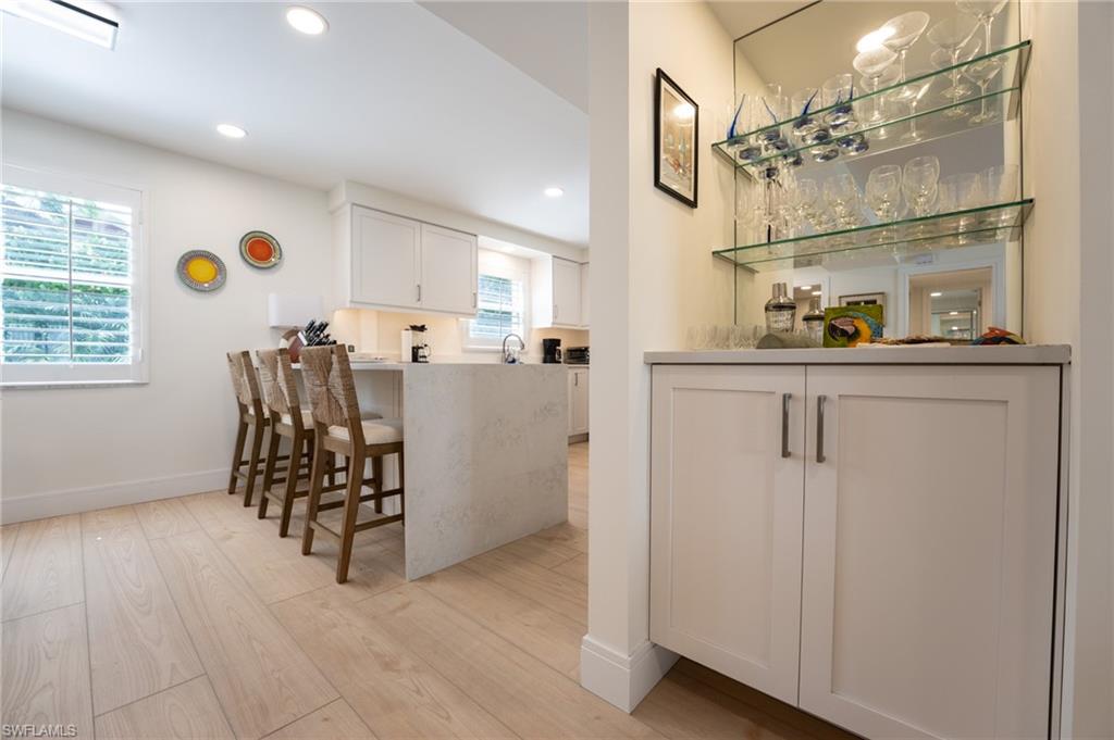 360 10th AVE S B100