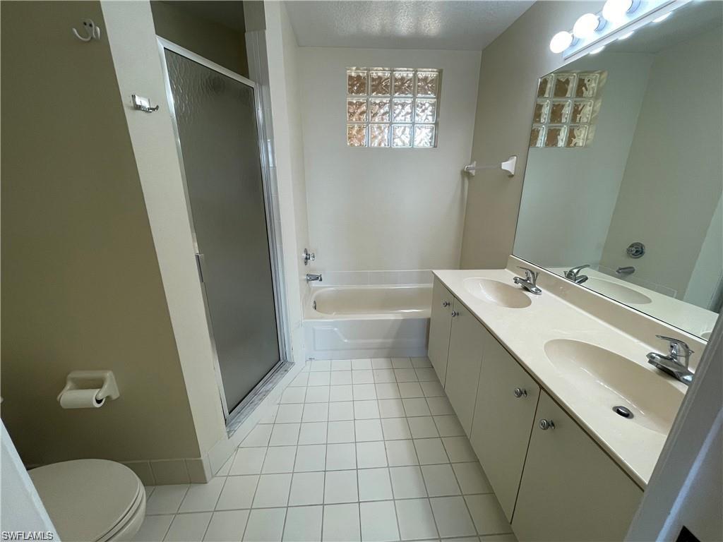 6368 Huntington Lakes CIR 102