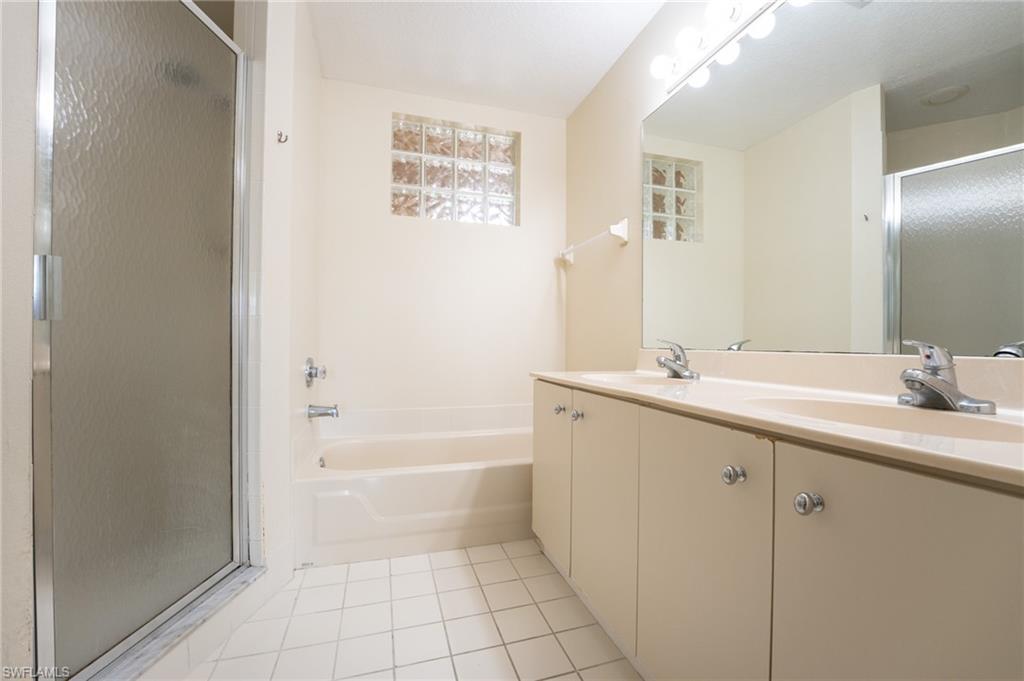 6368 Huntington Lakes CIR 102