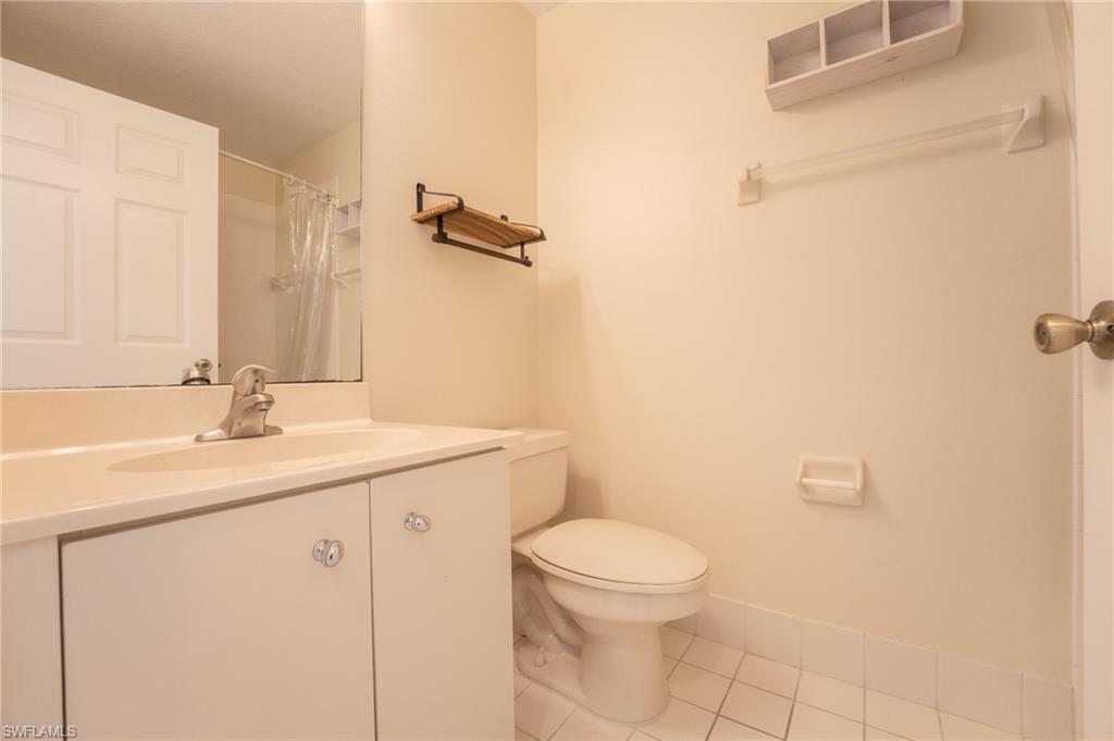 6368 Huntington Lakes CIR 102
