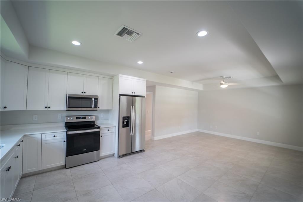 11251 Dean ST 53