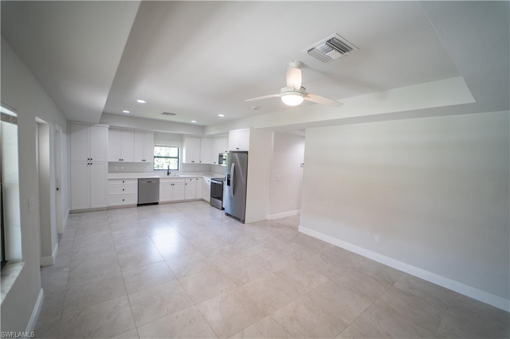11251 Dean ST 53