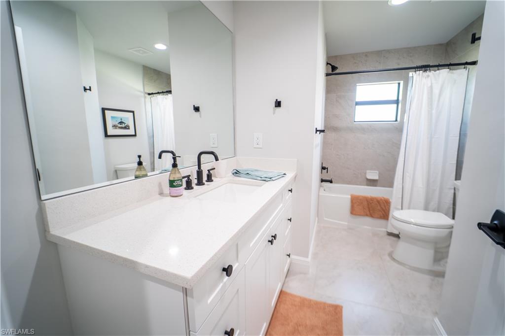 11253 Dean ST 53