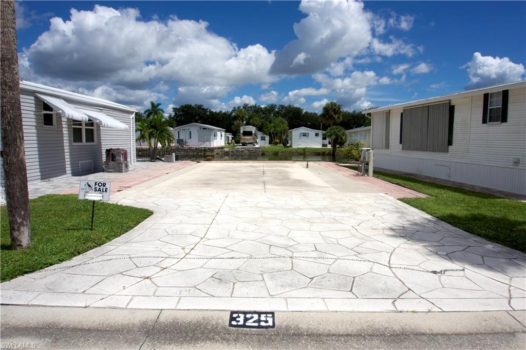 325 Imperial Wilder Blvd Naples Fl Us 34114 3e429eb17fbb710d060ab65a972d390d