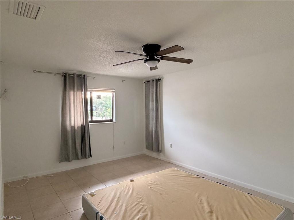 3318 Del Prado BLVD S