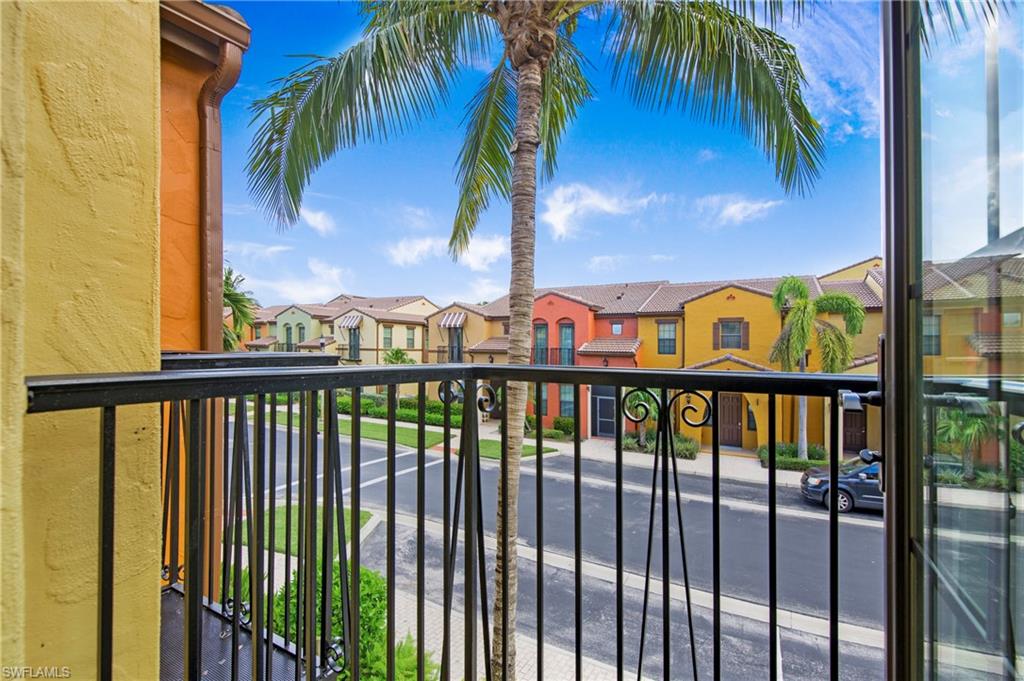 9064 Capistrano ST N 5002