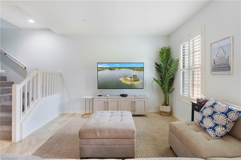 9064 Capistrano ST N 5002