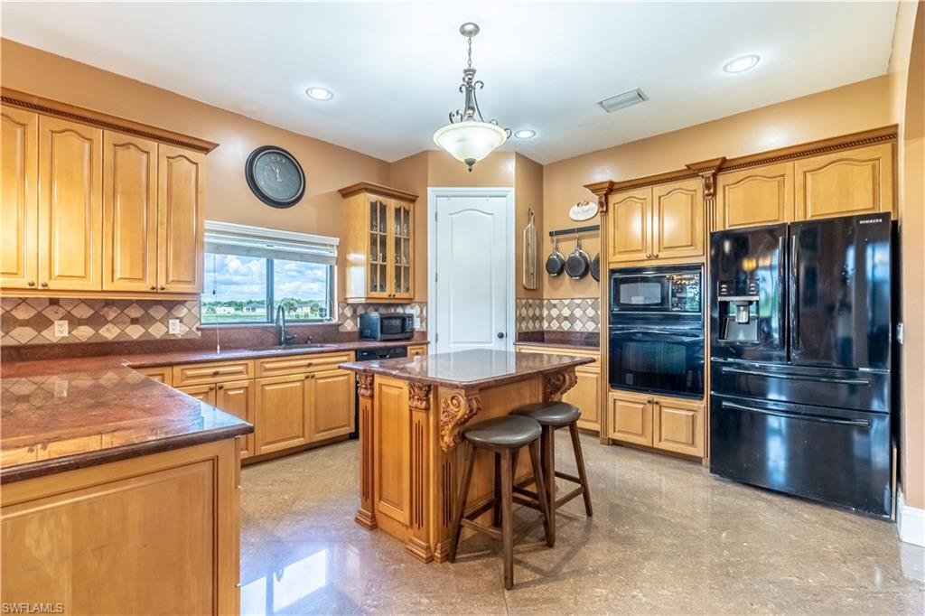 3880 62nd Ave AVE NE