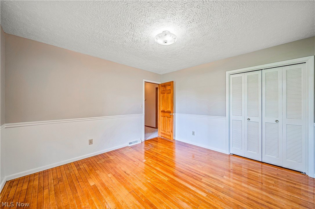 7825 Middle Ridge Road