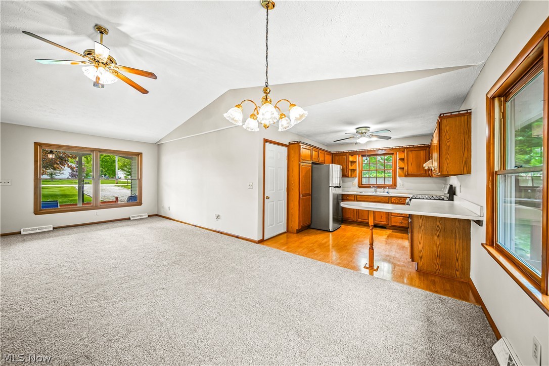 7825 Middle Ridge Road