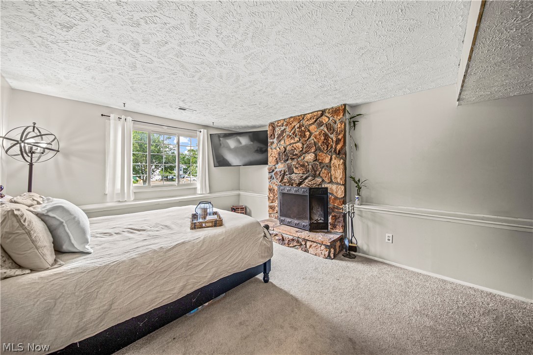 5437 Oak Ridge Drive