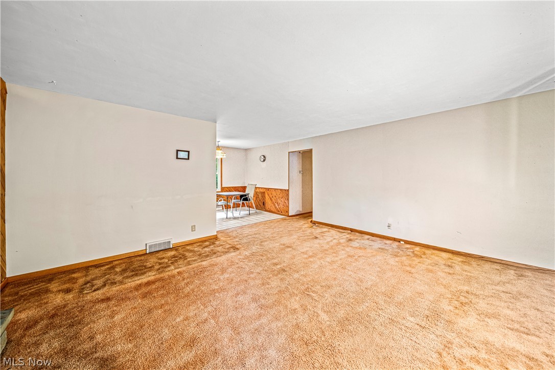 5699 Shandle Boulevard