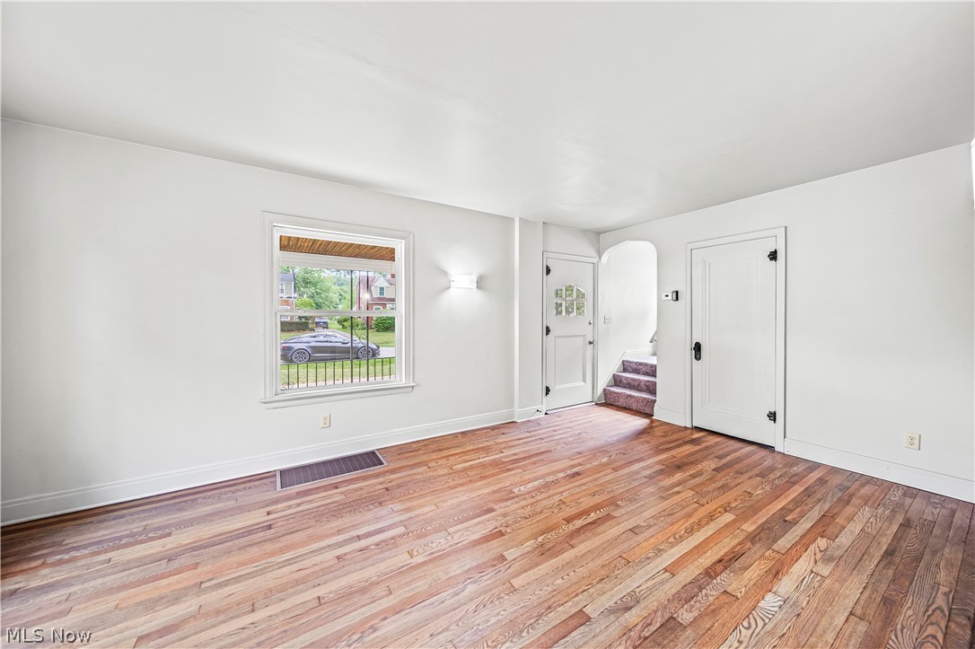 864 Willard Avenue SE