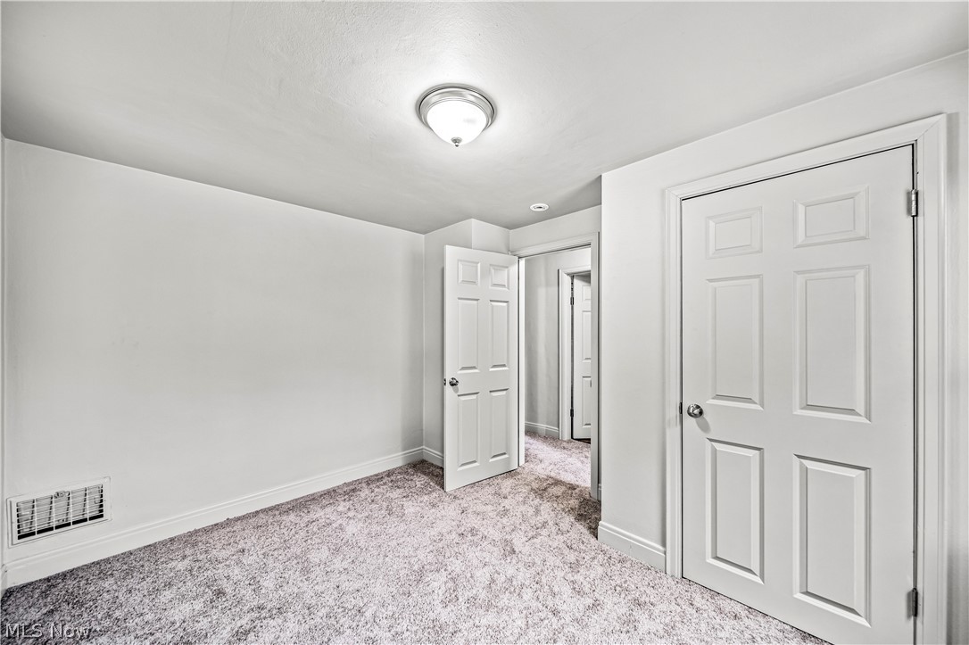 864 Willard Avenue SE