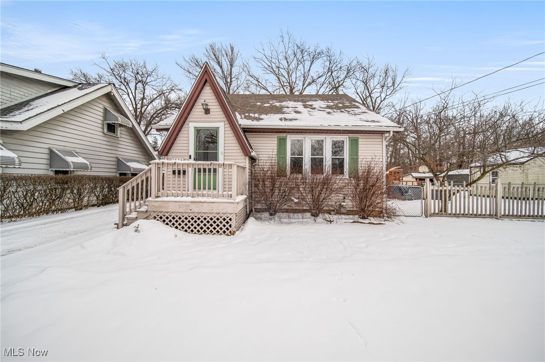 1589 E 337th Street