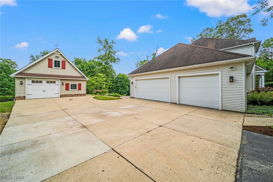 11275 Beechnut Lane