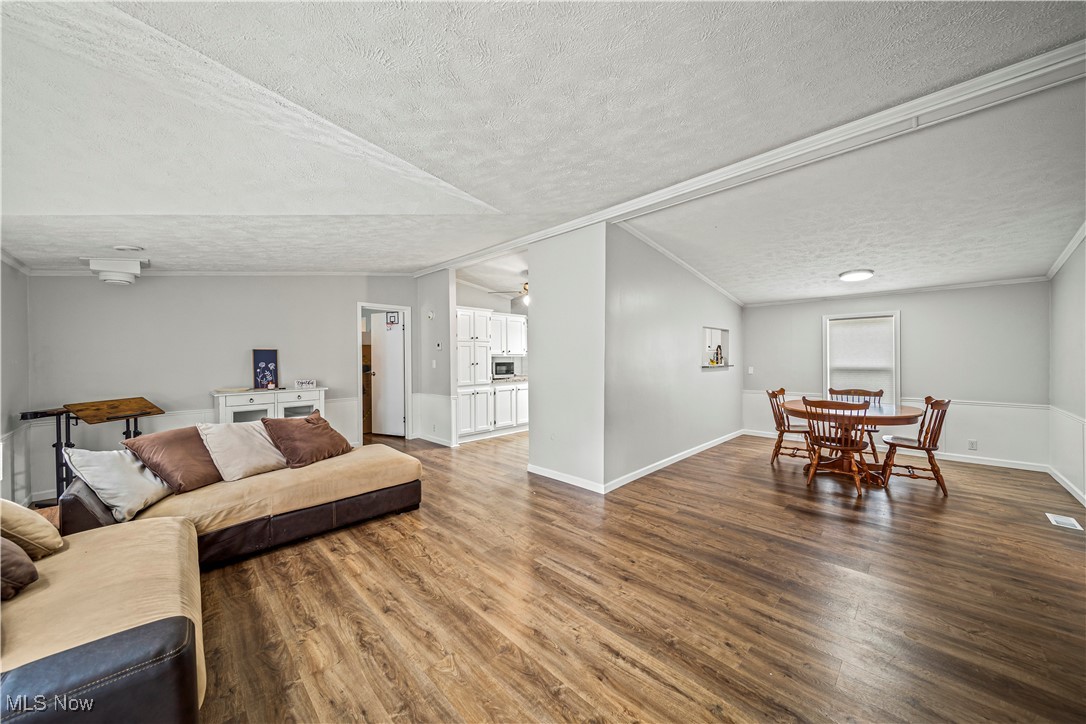 151 Oaktree Lane