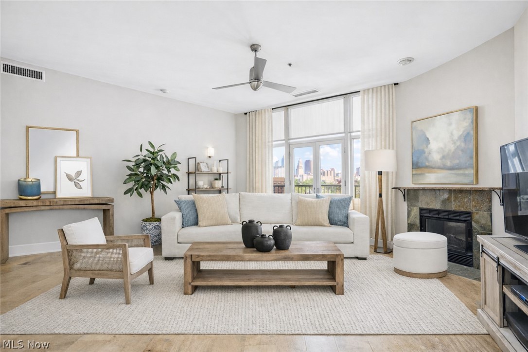 1951 W 26th. Street 511