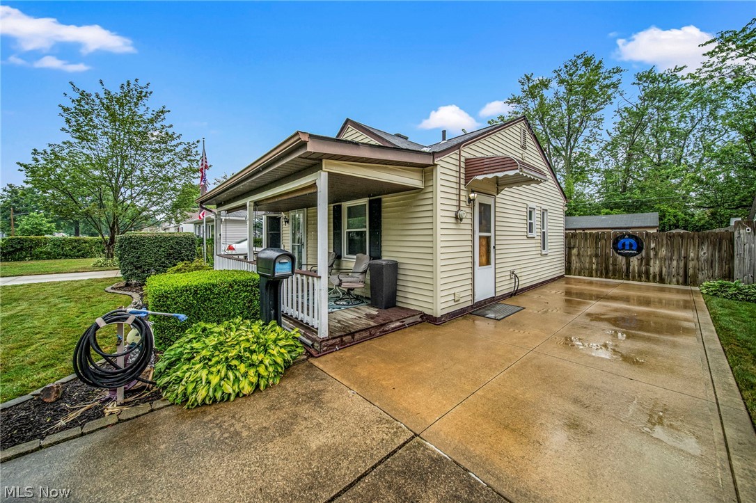 5027 Glenn Lodge Road