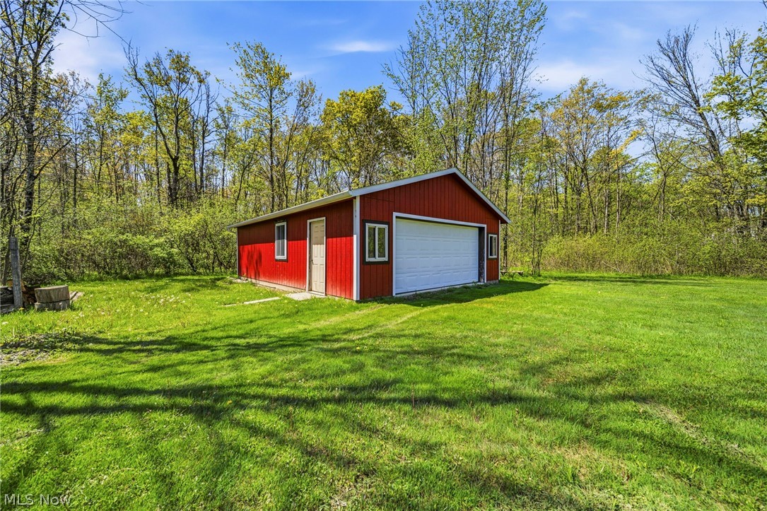 16715 Nauvoo Road
