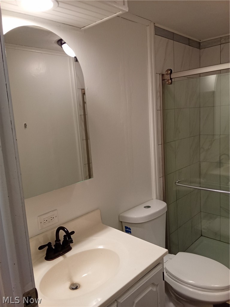 6 Cardinal Dr