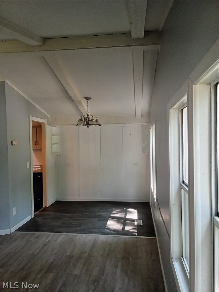 6 Cardinal Dr