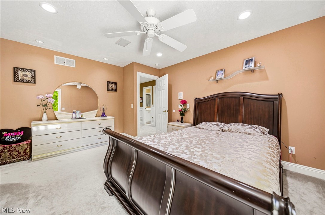 10600 Locust Grove Drive