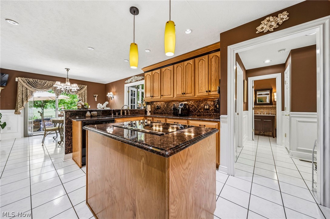 10600 Locust Grove Drive