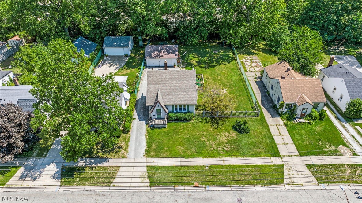 1589 E 337th Street