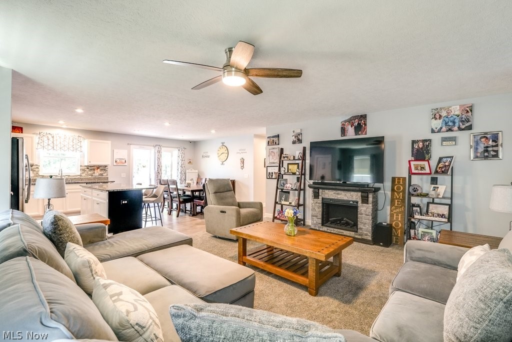 1571 Leslie Drive