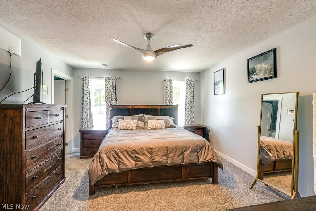 1571 Leslie Drive