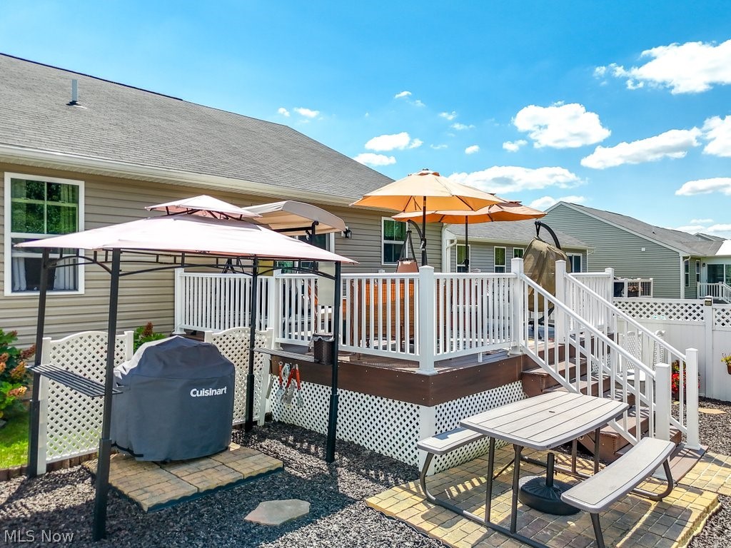 1571 Leslie Drive
