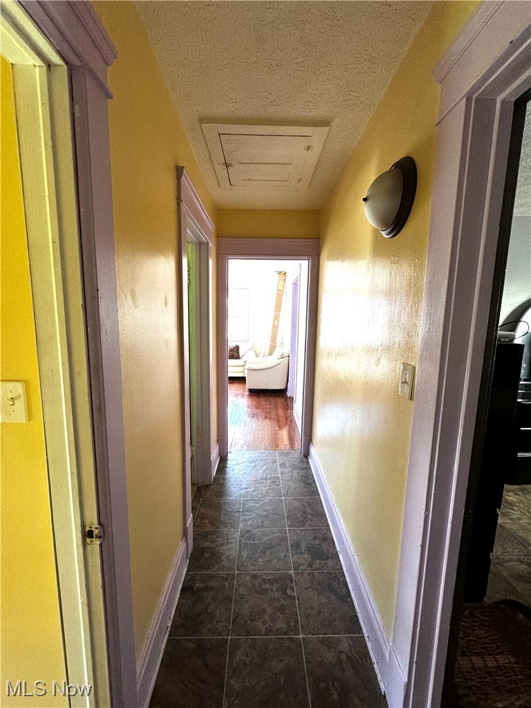 20151 Lindbergh Avenue