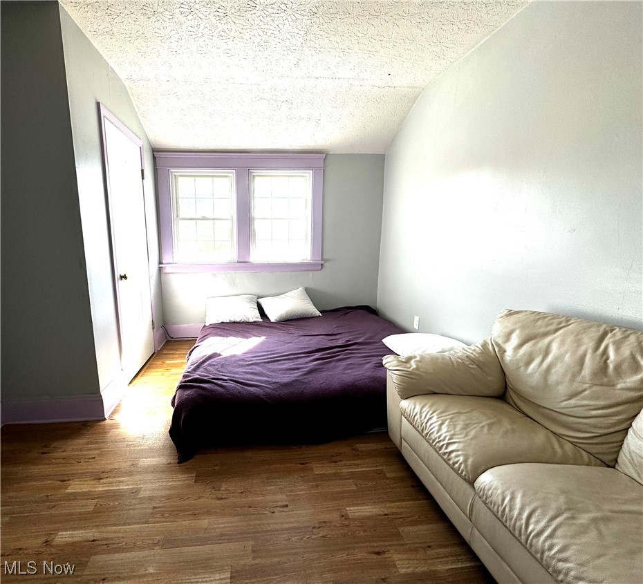 20151 Lindbergh Avenue