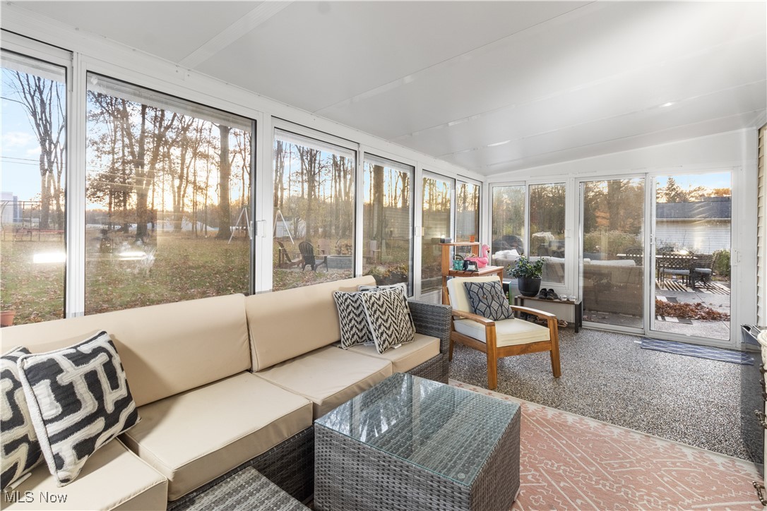 6816 Westview Drive
