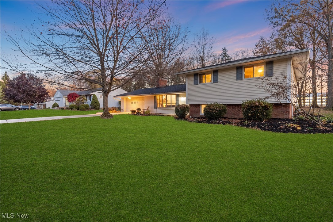 6816 Westview Drive