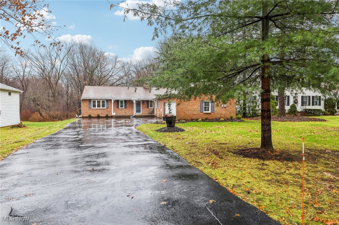 1755 Som Center Road