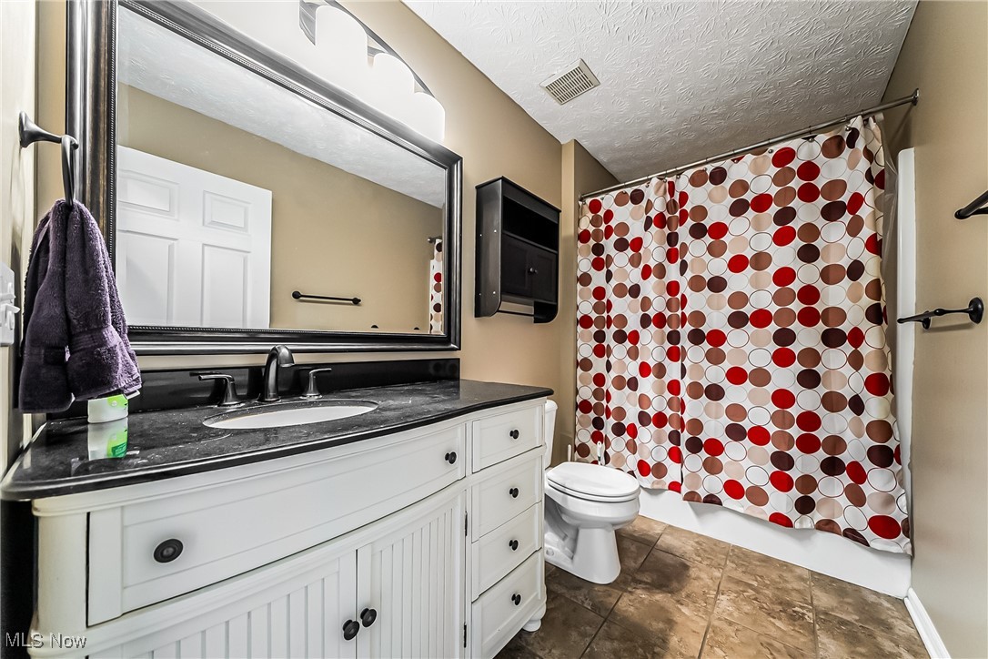 3490 Trailview Court