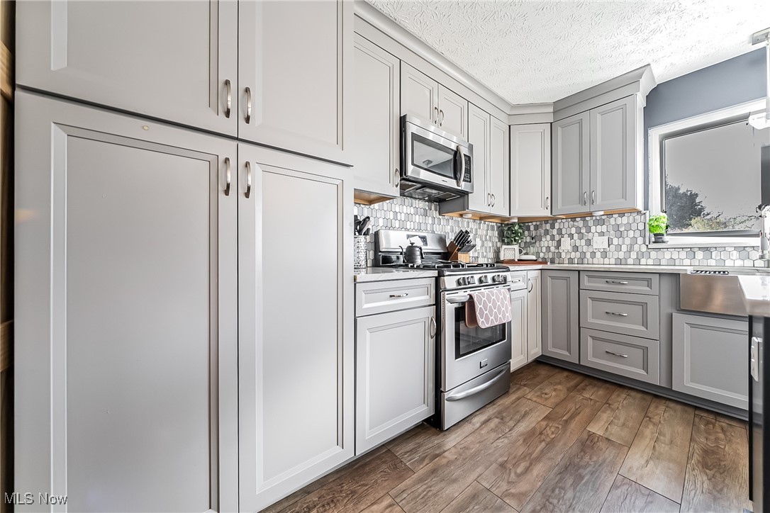3490 Trailview Court
