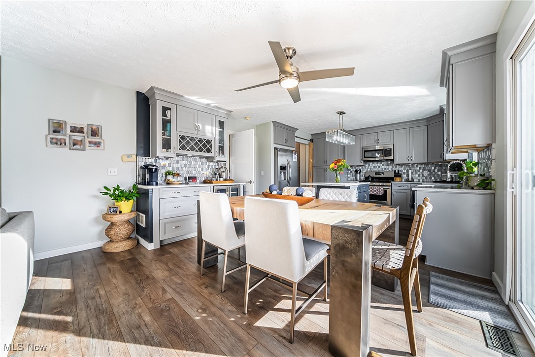 3490 Trailview Court