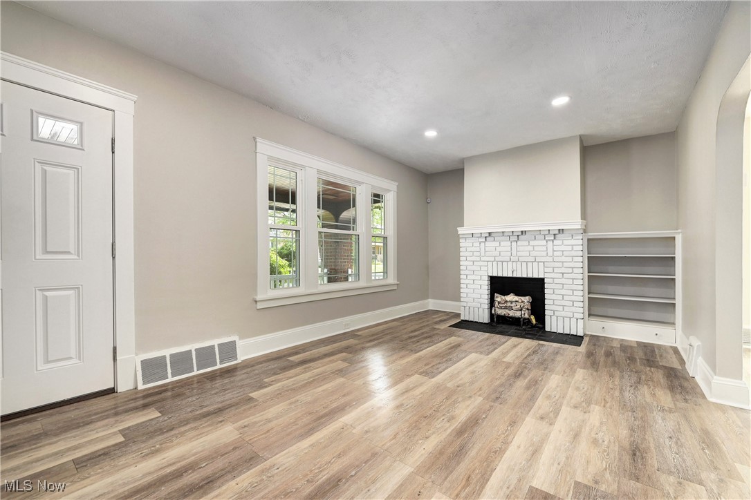 896 Selwyn Road