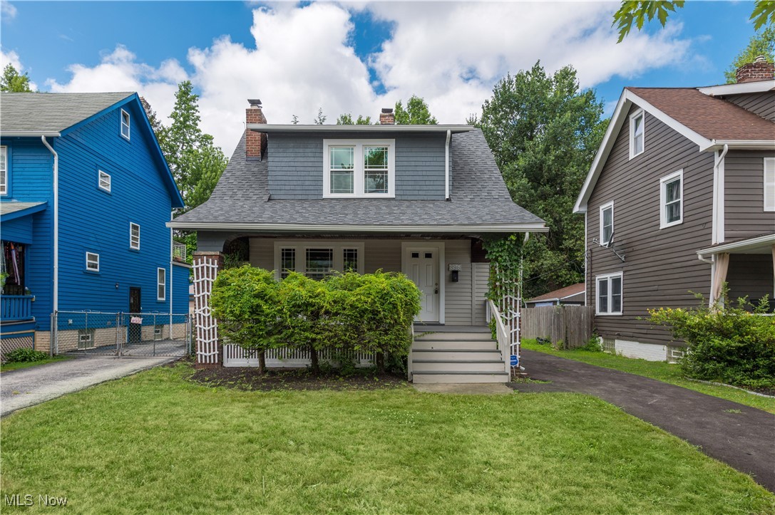 896 Selwyn Road